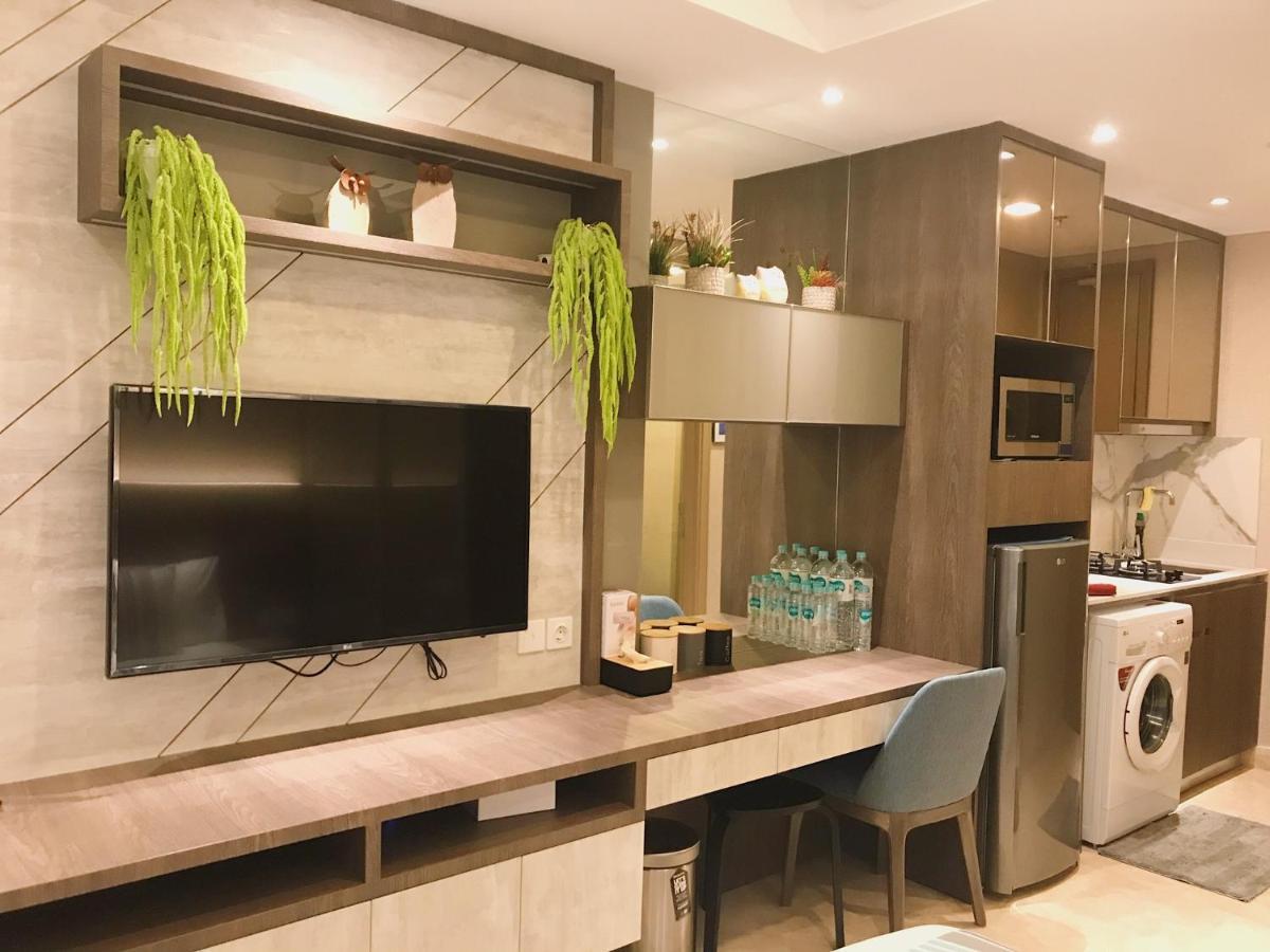 Gold Coast Pik Sea View Apartments By Longesuites Jakarta Exterior foto